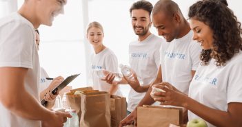 Dons aux associations… On fait le point !